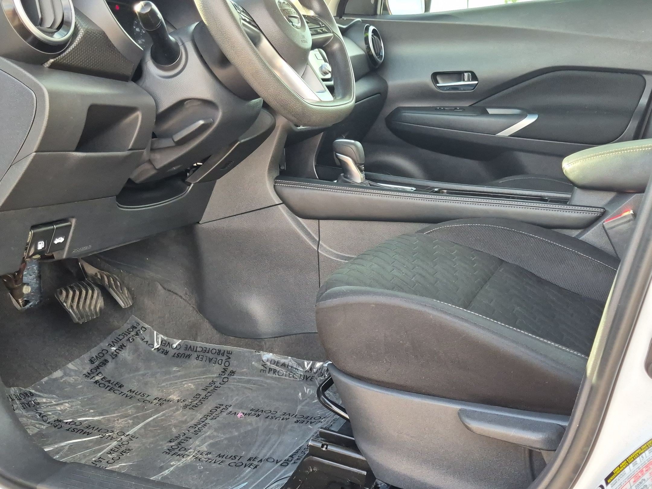 Used 2021 Nissan Kicks SV FWD image 19