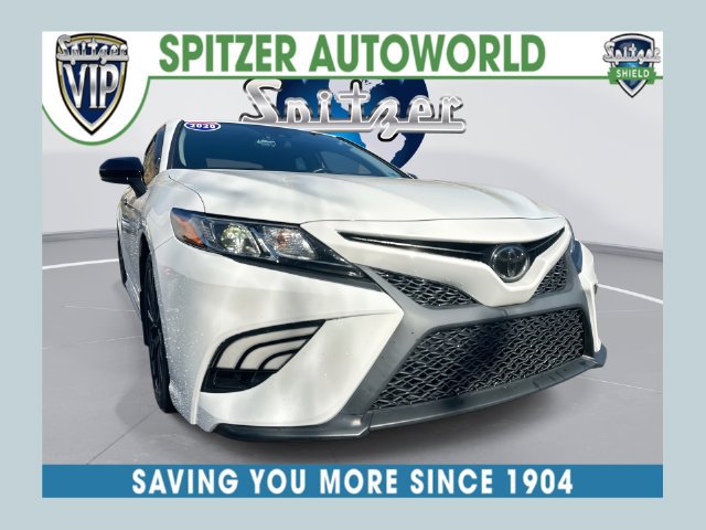 Used 2020 Toyota Camry SE FWD image 1