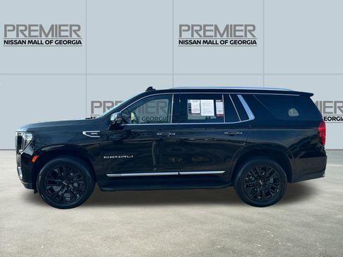 Used 2021 GMC Yukon Denali w/ LPO, Illumination Package image 8