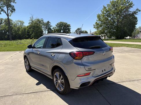 Used 2023 Buick Encore GX Select w/ Sport Touring Package FWD image 23