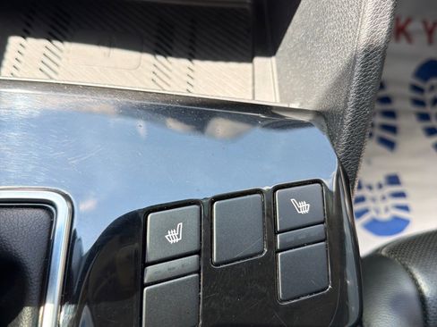 Used 2023 Kia Sportage EX FWD image 25