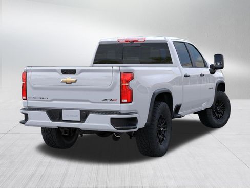 New 2026 Chevrolet Silverado 2500 ZR2 AWD/4WD image 5