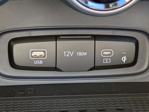 New 2026 Hyundai Venue SEL FWD image 23