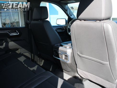 Certified 2025 Chevrolet Silverado 1500 LTZ w/ Z71 Off-Road Package image 24