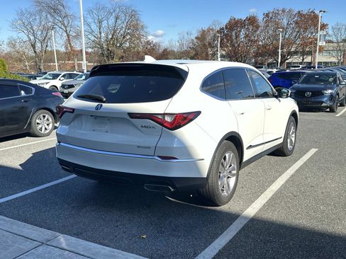 Used 2023 Acura MDX SH-AWD image 4