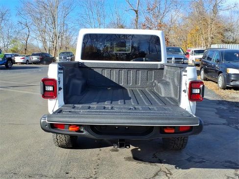 New 2026 Jeep Gladiator Mojave image 5