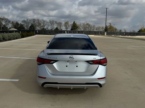 Used 2023 Nissan Sentra SV image 12