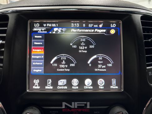 Used 2016 Jeep Grand Cherokee SRT AWD/4WD image 29