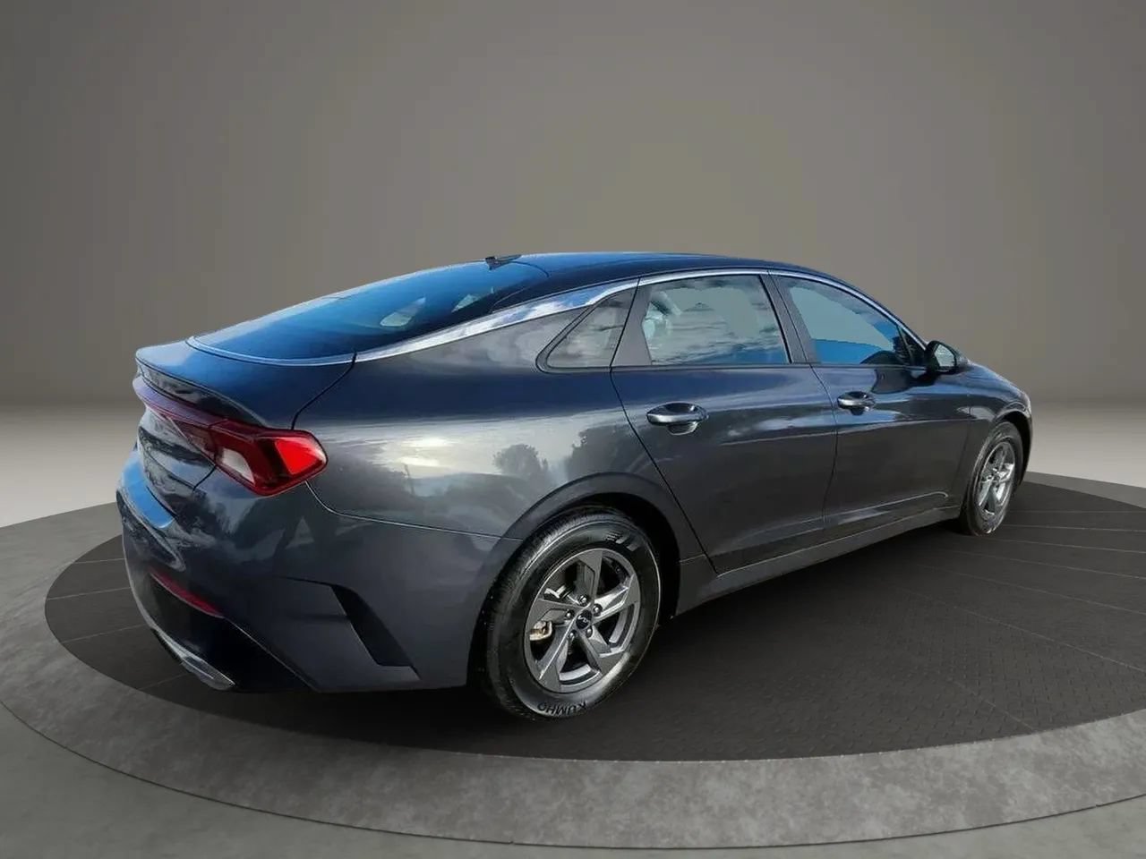 Used 2023 Kia K5 LXS FWD image 5