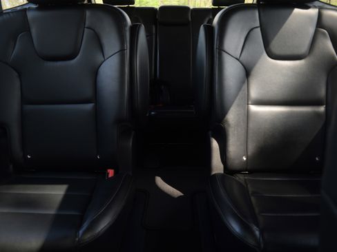 Used 2020 Kia Telluride S image 16