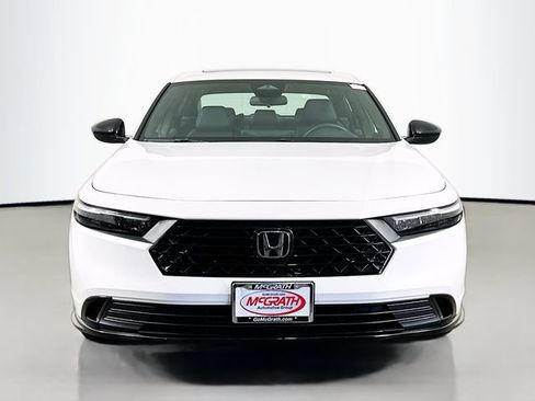 Used 2025 Honda Accord Sport image 16