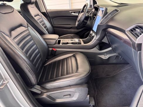 Used 2024 Ford Edge SEL AWD/4WD image 17