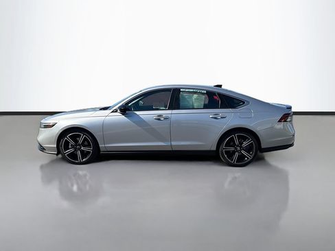 Used 2023 Honda Accord Sport image 8