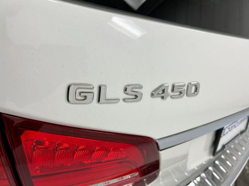 Used 2017 Mercedes-Benz GLS 450 4MATIC image 16