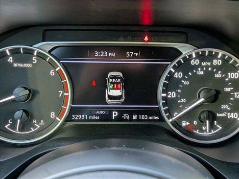 Used 2023 Nissan Rogue S image 11