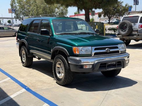 Used 2000 Toyota 4Runner 2WD image 5