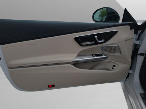 New 2026 Mercedes-Benz CLE 450 4MATIC Coupe image 7