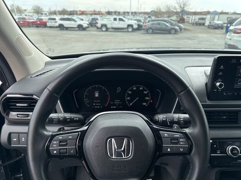 Certified 2025 Honda Pilot EX-L image 12