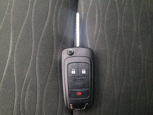 Used 2016 Buick Encore FWD image 32