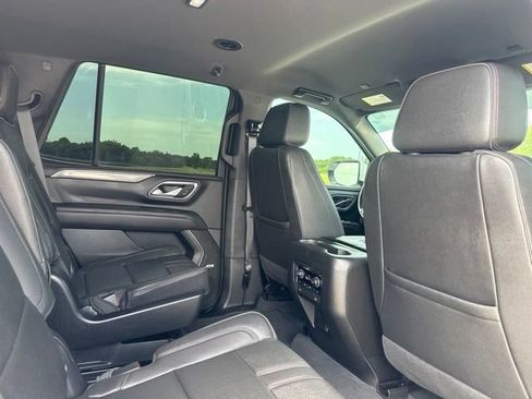 Used 2022 Chevrolet Tahoe RST w/ Luxury Package RWD image 20