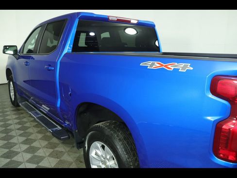 Used 2023 Chevrolet Silverado 1500 LT w/ Protection Package image 17