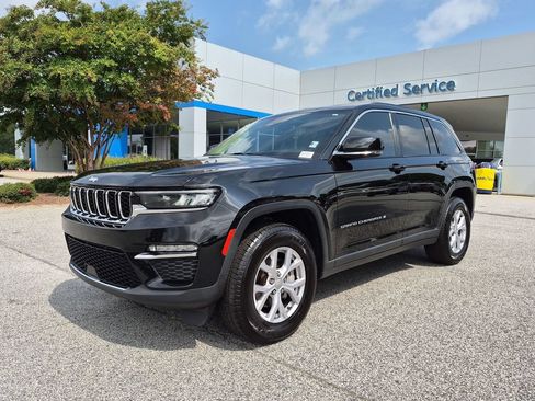 Used 2022 Jeep Grand Cherokee Limited RWD image 7