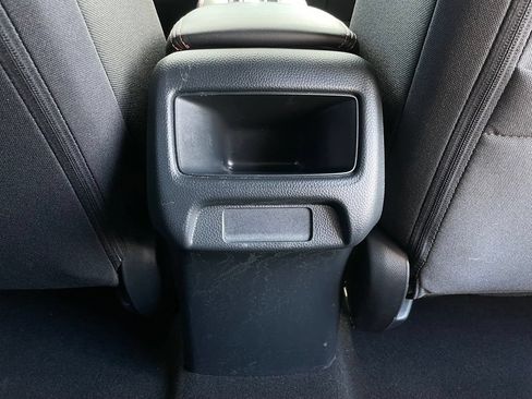Certified 2026 Honda HR-V Sport image 37