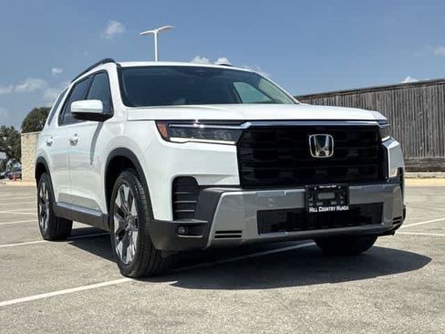 Used 2026 Honda Pilot Elite image 10