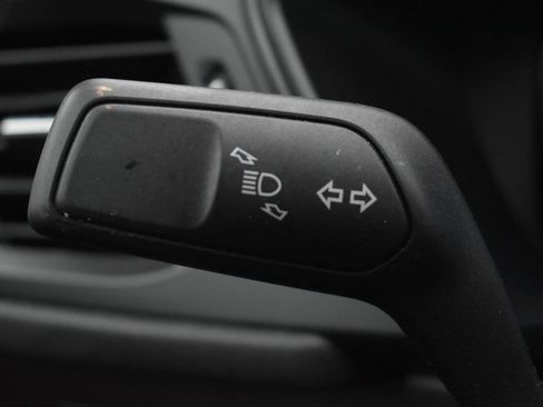 Used 2023 Ford Escape AWD image 22