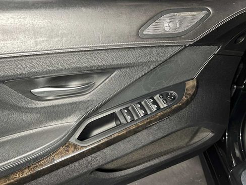 Used 2016 BMW 640i Convertible RWD image 17