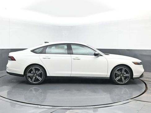 New 2026 Honda Accord SE image 11