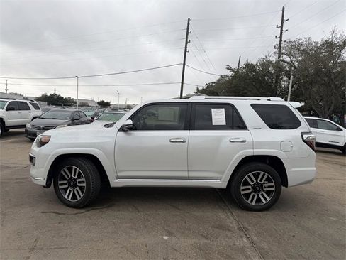 Used 2024 Toyota 4Runner Limited image 8