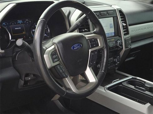 Used 2021 Ford F250 Lariat w/ Lariat Value Package image 33