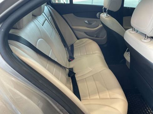 Used 2021 Mercedes-Benz C 300 4MATIC Sedan image 39