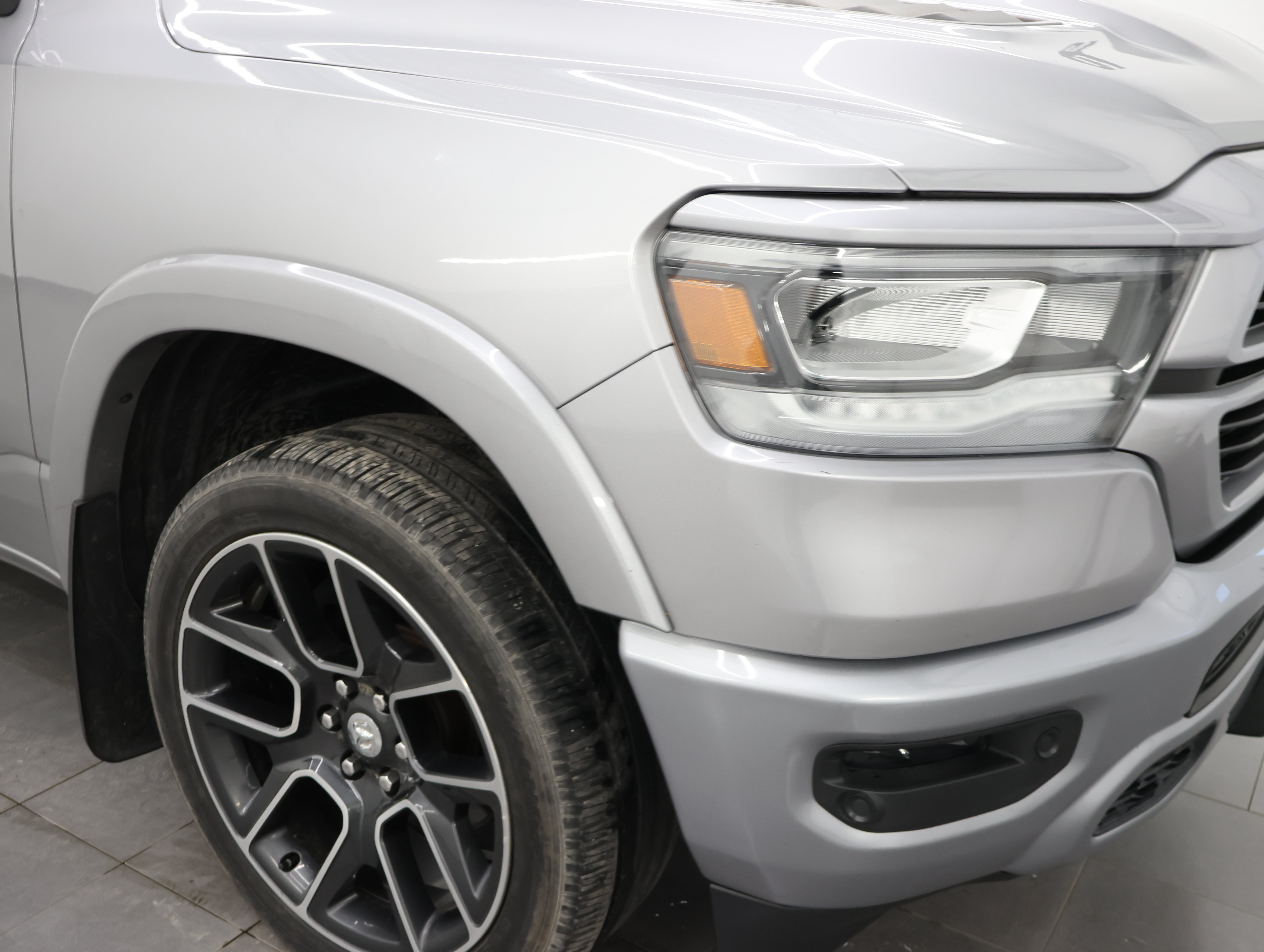 Used 2020 RAM 1500 Laramie AWD/4WD image 24
