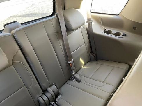 Used 2015 GMC Yukon SLT w/ Open Road Package image 30