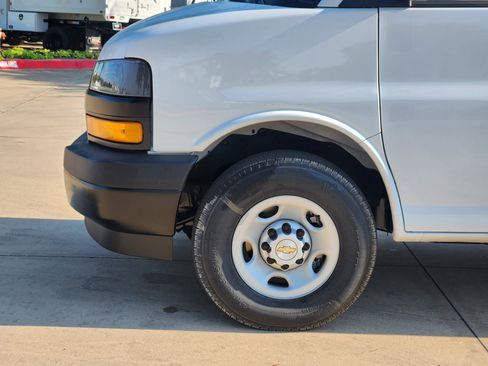 New 2025 Chevrolet Express 2500 w/ Safety Package image 14