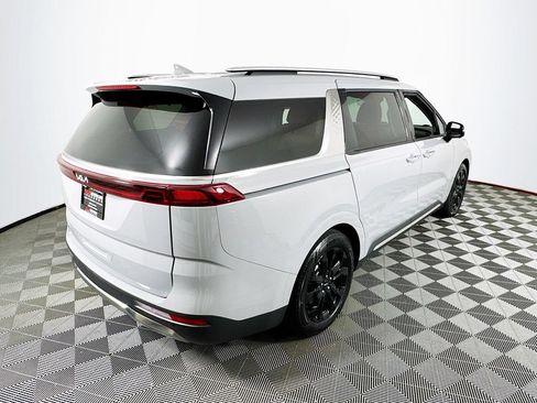 Used 2024 Kia Carnival SX Prestige FWD image 7