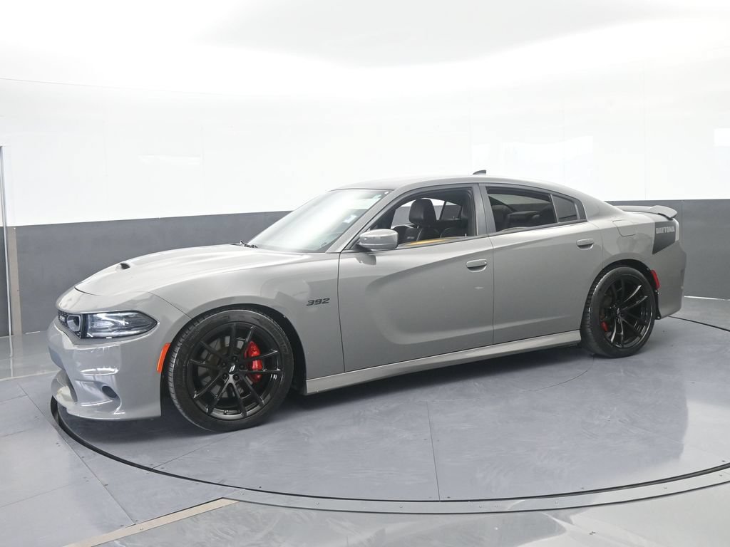 Used 2019 Dodge Charger Scat Pack w/ Daytona Edition Group RWD image 2