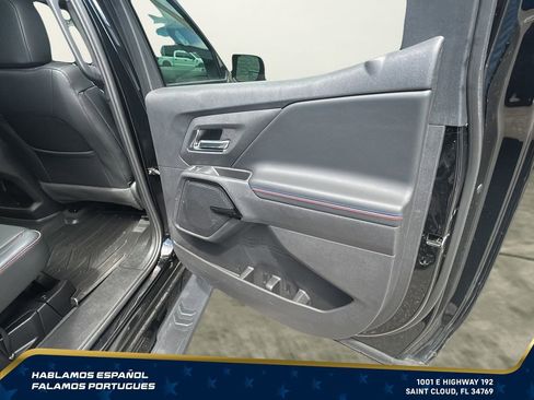 Certified 2025 Chevrolet Silverado EV RST AWD/4WD image 27