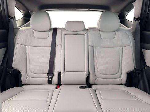 New 2026 Hyundai Tucson Limited image 16