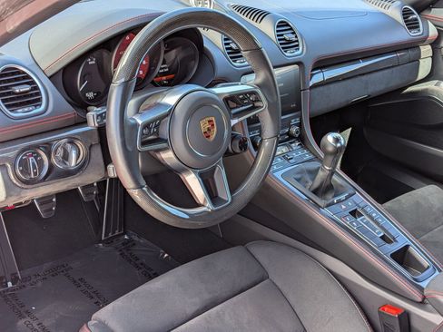 Used 2024 Porsche 718 Boxster GTS image 4