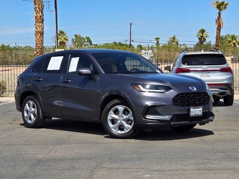 Used 2023 Honda HR-V LX image 1