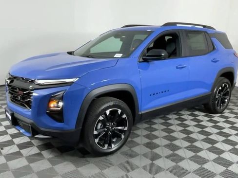 New 2025 Chevrolet Equinox RS image 8