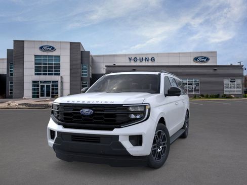 New 2025 Ford Expedition Max Active AWD/4WD image 2