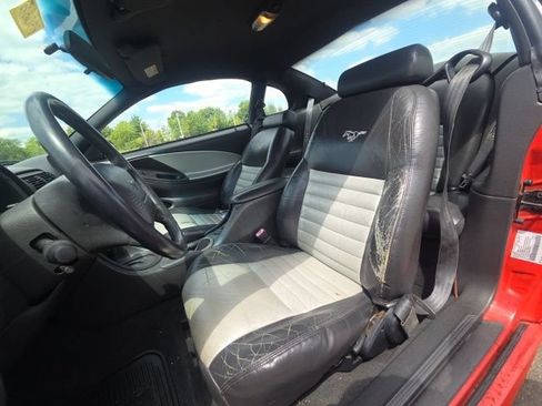 Used 1999 Ford Mustang GT RWD image 17
