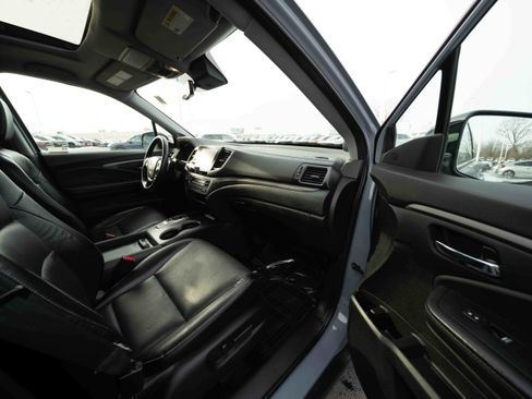 Used 2023 Honda Ridgeline RTL-E image 25
