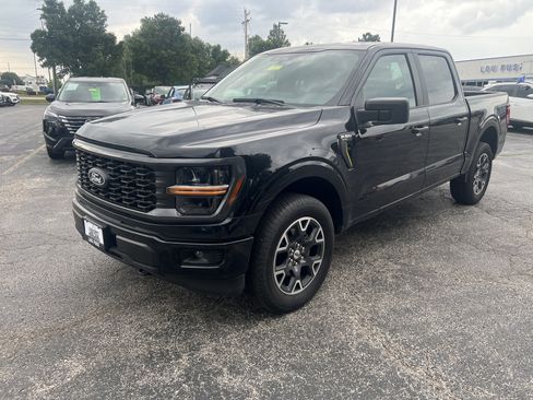 Used 2025 Ford F150 STX w/ Equipment Group 200A AWD/4WD image 3
