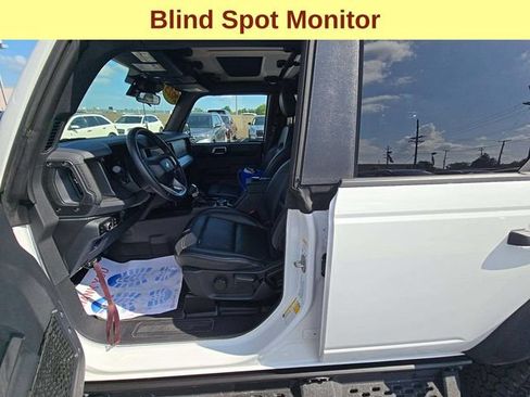 Used 2025 Ford Bronco Badlands AWD/4WD image 5