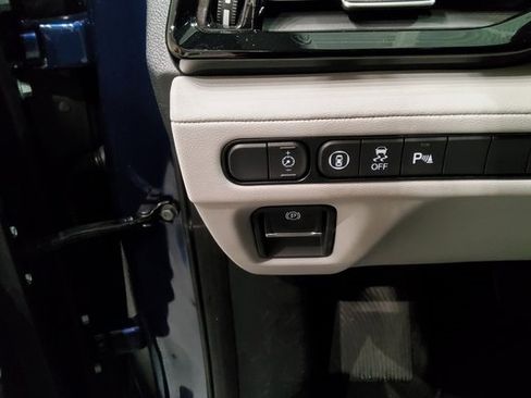 Used 2023 Acura MDX FWD w/ Technology Package image 29